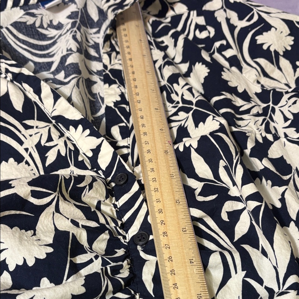 Old Navy Black and White Floral Midi Dress - Picture 8 of 11